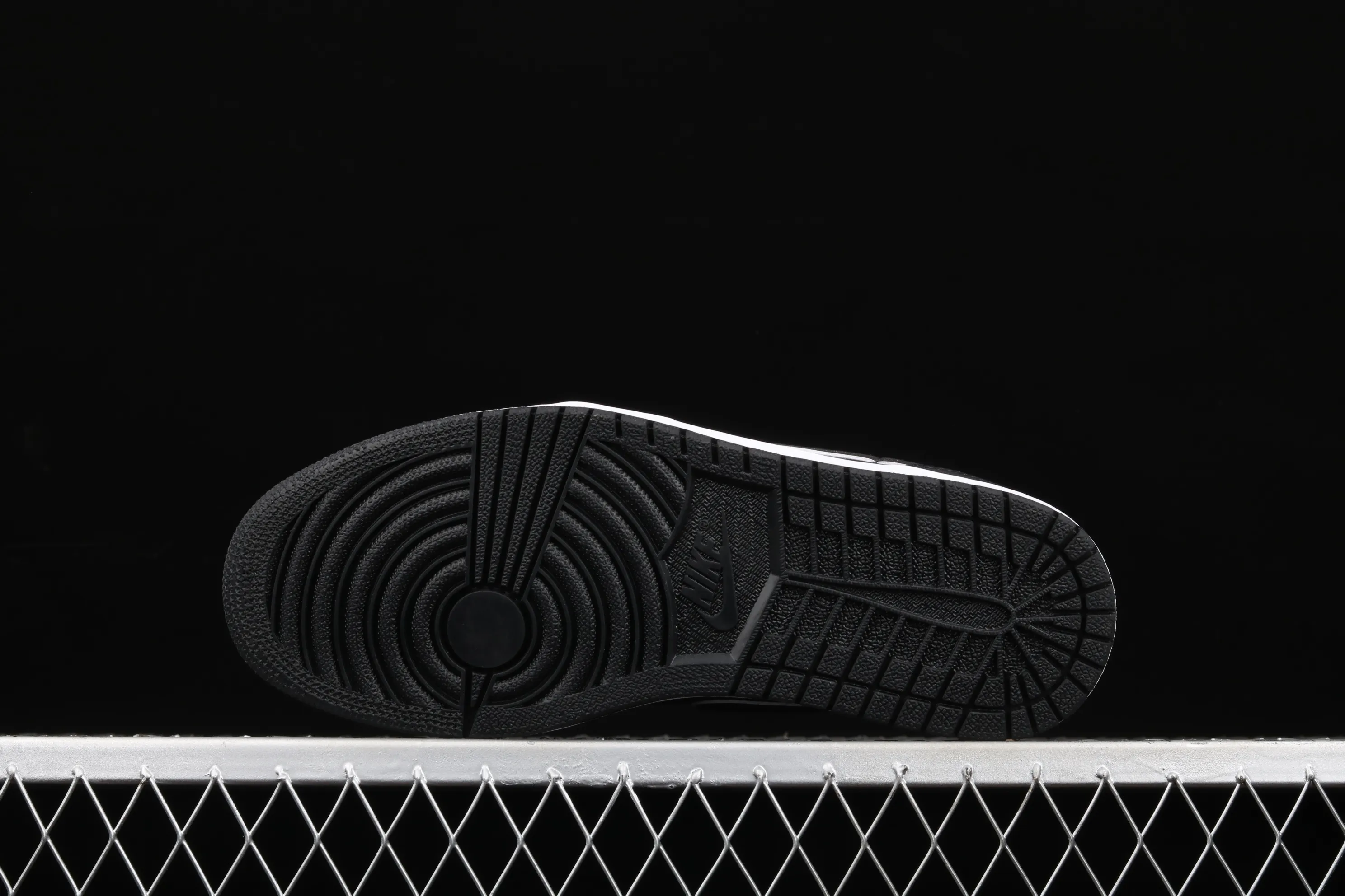 All categories Air Jordan Jordan series basketball shoes Air Jordan 1 Low G version pure original Air Jordan 1 Low AJ1 Joe 1 black blue yellow little Tiffany CK3022-013